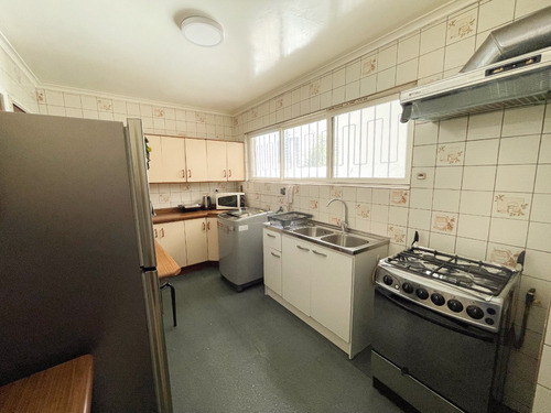 Departamento-casa Con Goce Exclusivo De Terreno En Ñuñoa
