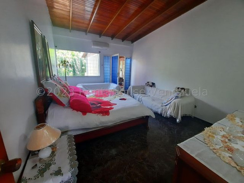 Casa En Venta En Castillejo Mls #24-3074