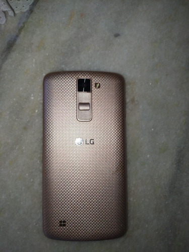 K8 LG 16 Gb Dourado