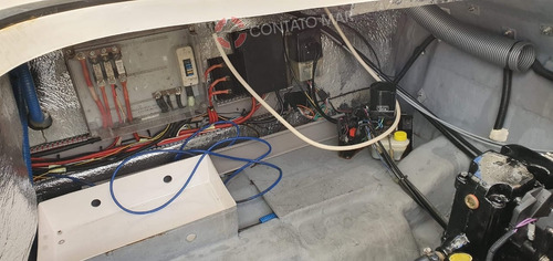 Phantom 300 Ano 2014 Com 1x Motor Mercruiser Mag377