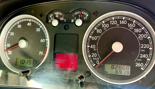Volkswagen Jetta 2.5 Trendline 5vel Qc Mt