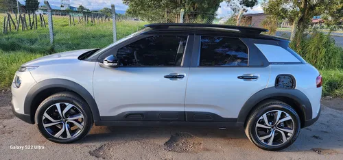 Citroën C4 Cactus 1.6 Shine Turbo Aut