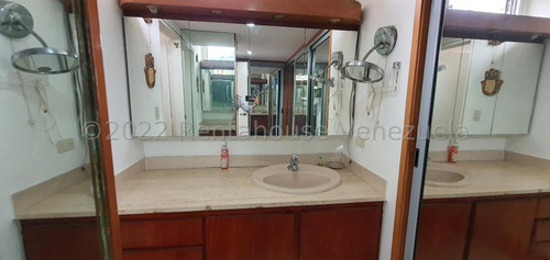 Apartamento En Venta En Las Mesetas De Santa Rosa De Lima Ca 23-8231 Yg