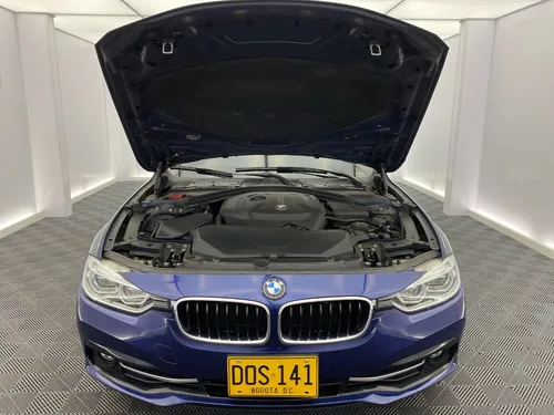 BMW Serie 3 2.0 320i F30 Sportline