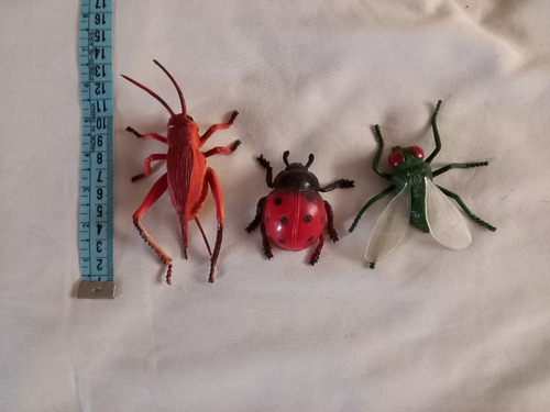 Lote 3 Insectos Bicho Animal 10a12cm Variedad Modelo Juguete