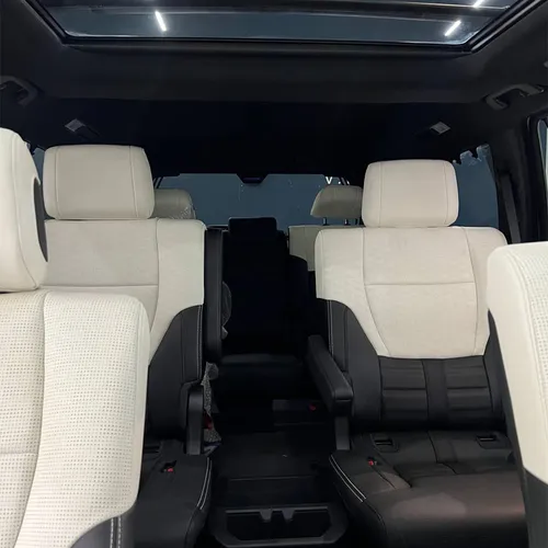 Toyota Sequoia 3.5 V6 Capstone