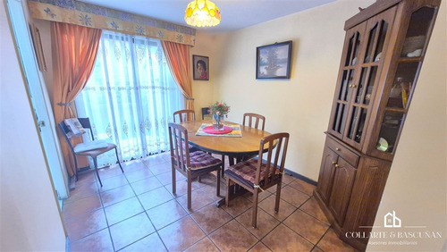 Casa En Venta De 5 Dormitorios Y 4 Baños En Comuna De Maipú