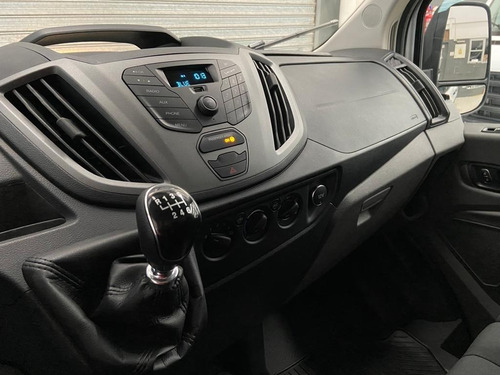 Imagen 14 de 16 de Ford Transit Furgón Medio 2023 0km