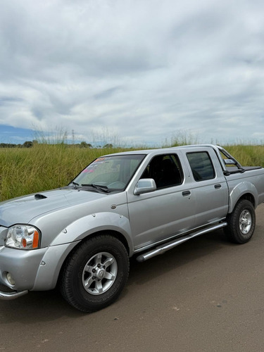 Nissan Frontier 2.8 Se Cab. Dupla 4x2 4p