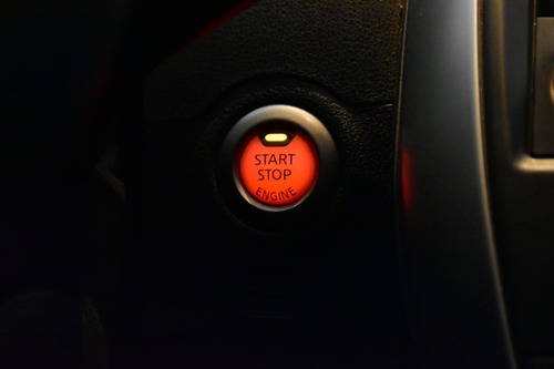 Nissan Versa Sense Mt Pure Drive F2 1.6