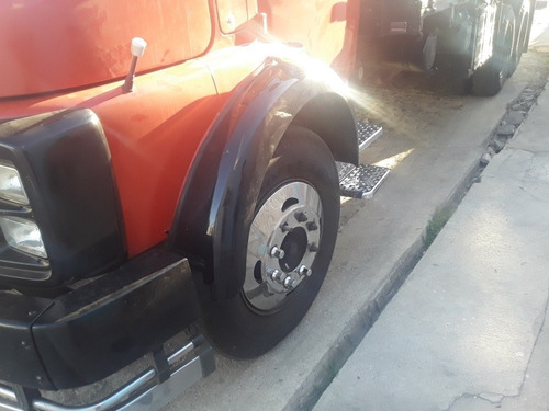 Imagem 3 de 10 de Mercedes 1113