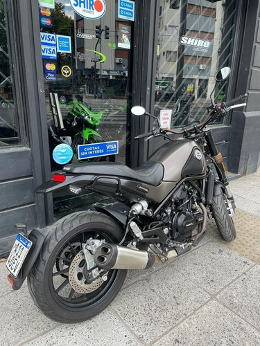 Imagen 10 de 16 de Benelli Leoncino 500