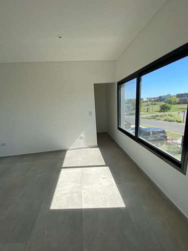 Imagen 10 de 19 de Casa Chalet En Venta Ubicado En El Cantón, Escobar, G.b.a. Zona Norte