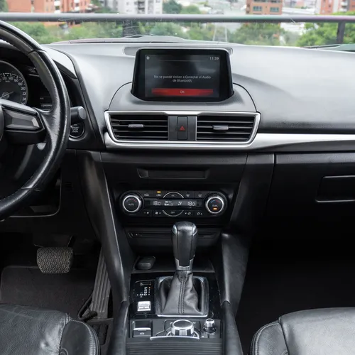 Mazda 3 2.0 Touring At