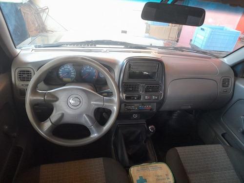 Imagen 4 de 5 de Nissan Frontier 2010 Crew Cab Se 4x2 At