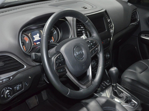 Jeep Cherokee Longitude Plus 3,2 Aut