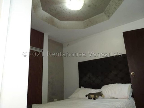 Imagen 12 de 14 de Gustavo Zavala Rentahouse 22-2678