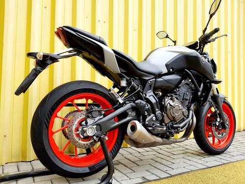 Imagem 3 de 14 de Yamaha Mt 07 Abs
