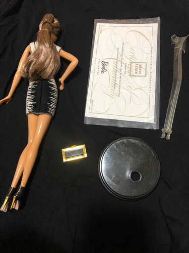 Barbie Lara Louboutin Top Módel Basics Collector Hermosa (Usado)