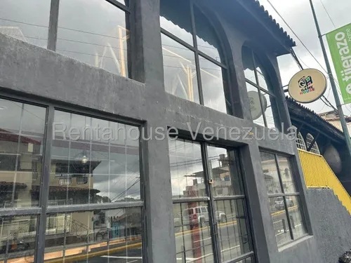 Fondo De Comercio Dedicado A La Distribucion De Alimentos Pre-empacados, En Venta, En El Hatillo. 25-12736