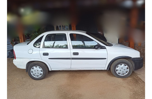 Chevrolet Corsa Extra 92Hp