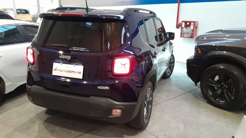 Imagen 6 de 25 de Jeep Renegade Longitude 4x2 At 2020