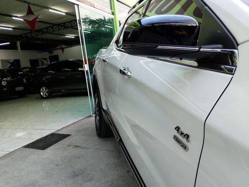 Fiat Toro 2.0 16V TURBO DIESEL VOLCANO 4WD AT9