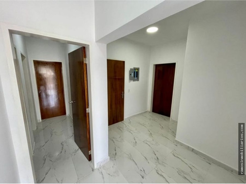 Imagen 13 de 25 de En Venta Pent House Sabana Larga.