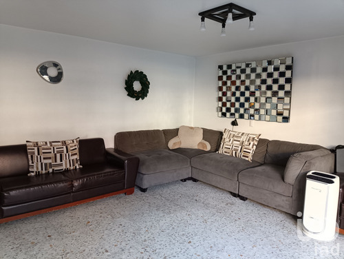 Venta Casa 4 Ambientes El Parque
