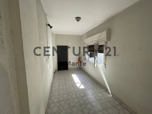 Imagen 2 de 27 de Oortunidad - Venta - Departamento 2 Ambiente Constitucion