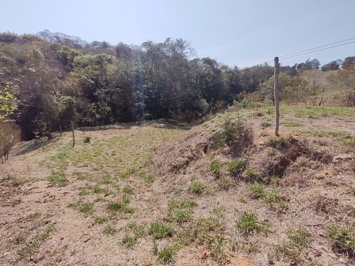 Imagem 25 de 30 de Ótima Chácara, Faltando Acabamento, Com 4 Dormitórios, Córrego, Bem Localizada, À Venda, 2000 M² Por R$ 280.000 - Rural - Socorro/sp - Ch1039