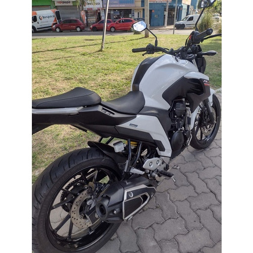 Imagen 2 de 13 de Yamaha Fz 25