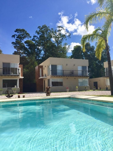 Imagen 29 de 30 de Casas Para 4 Opción 5 Personas En Bella Vista, Maldonado - 15min De Piriapolis - 600 Metros De La Playa - 5min Del Supermercado - Sala De Juegos - Piscina