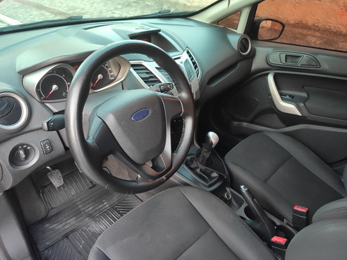 New Fiesta Se 1.6, Completo, 4 Pneus Novos