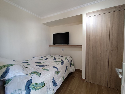 Arriendo Departamento Amoblado 2 Dorm. Metro Ula/alameda