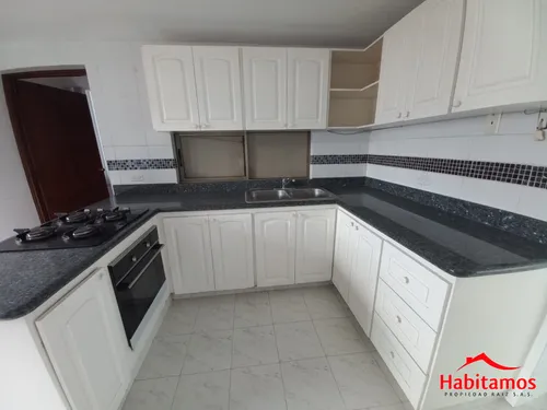 Apartamento En Venta En Medellín - Laureles Cod 59883