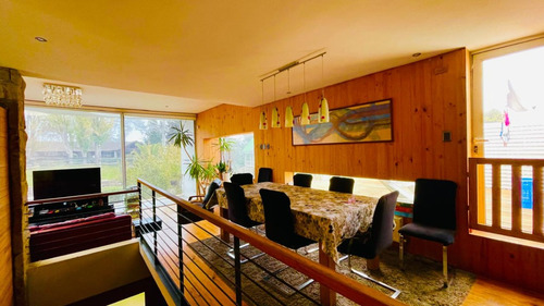 Arriendo Año Corrido Excepcional Casa 2 Niveles, 3d, Concón