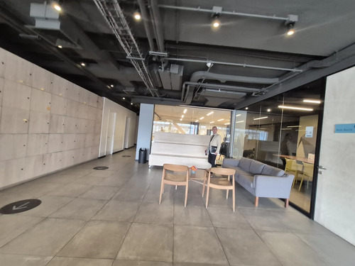 (ofi) Oficina En Arriendo - Moderna - Santiago