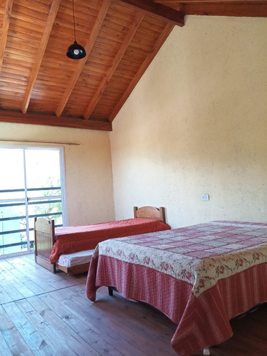 Vendo Dos Casas Con Pileta