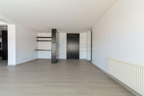 Departamento En Venta De 2 Dorm. En Las Condes