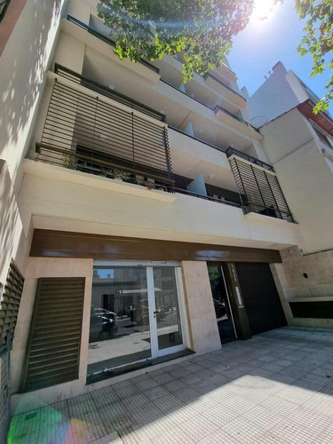 Imagen 3 de 15 de Local Apto Profesional A Estrenar En El Centro De San Martin