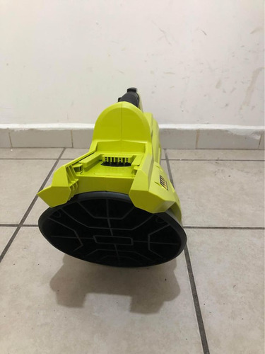 Kit Sopladora 40v Con Batería 4ah Y Cargador Ryobi Ry404014k Color Verde