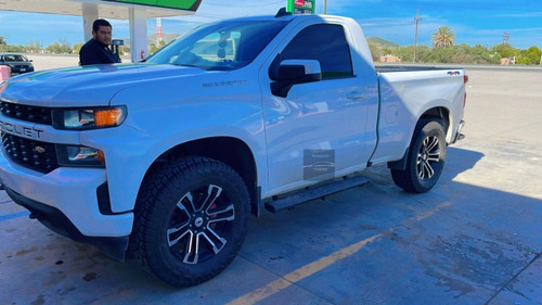 Estribos Bronx Chevrolet Silverado Cabina Sencilla 1999-2018