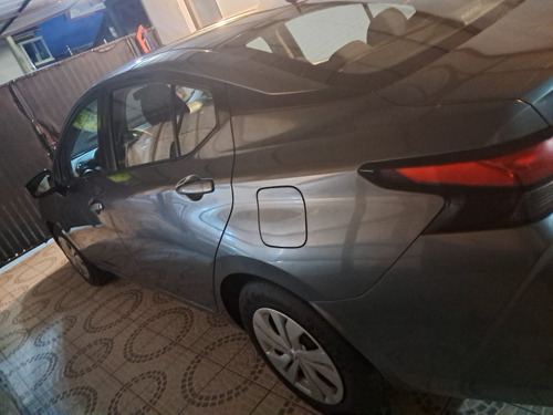 Nissan Versa Drive Mt