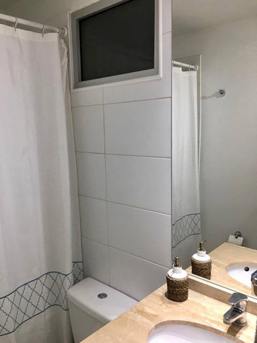 Hermoso Y Amplio Depto Con Excelente Ubicación!