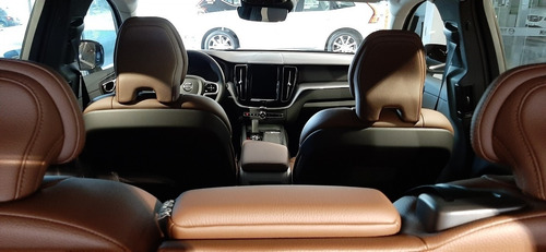 Xc60 T8 Momemtum