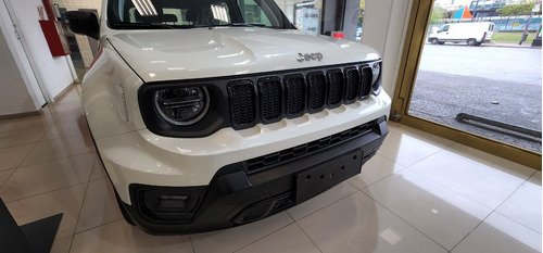 Imagen 20 de 25 de Jeep Renegade Sport At 1.8lts 4x2 0km 2023