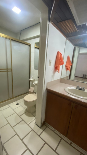 Imagen 6 de 7 de Apartamento Vacacional Totalmente Equipado En Residencias Tanis De Lecheria
