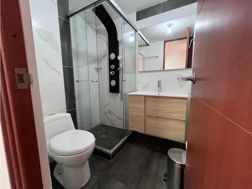 103m2 Apartamento En El Poblado