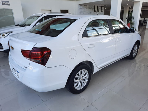 Chevrolet Cobalt 1.8n Ltz Mt U/m 2018 52.700 Km. Blanco